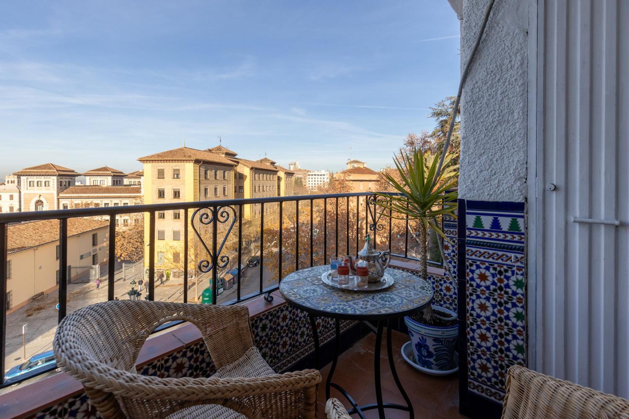 Piso Arco De Elvira Plaza Del Triunfo Apartment Granada Luaran gambar